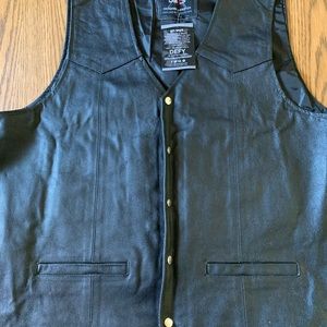 Men’s leather vest